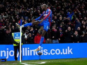 Supporting image for story: Palace hit back as out-of-form Chelsea are pegged back at Selhurst Park