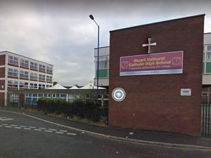 Supporting image for story: Coronavirus case at Wednesbury school