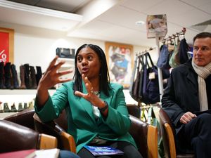 Supporting image for story: Starmer should resign if he ‘can’t do the job’, says Badenoch