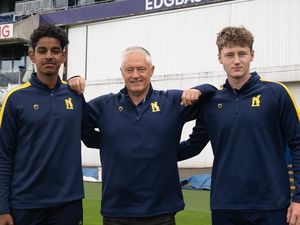 Supporting image for story: Teenage duo sign first pro deals with Bears