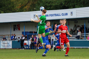 Lye Town in action vs Hanley Town. Picture via: Kevin Wakerley