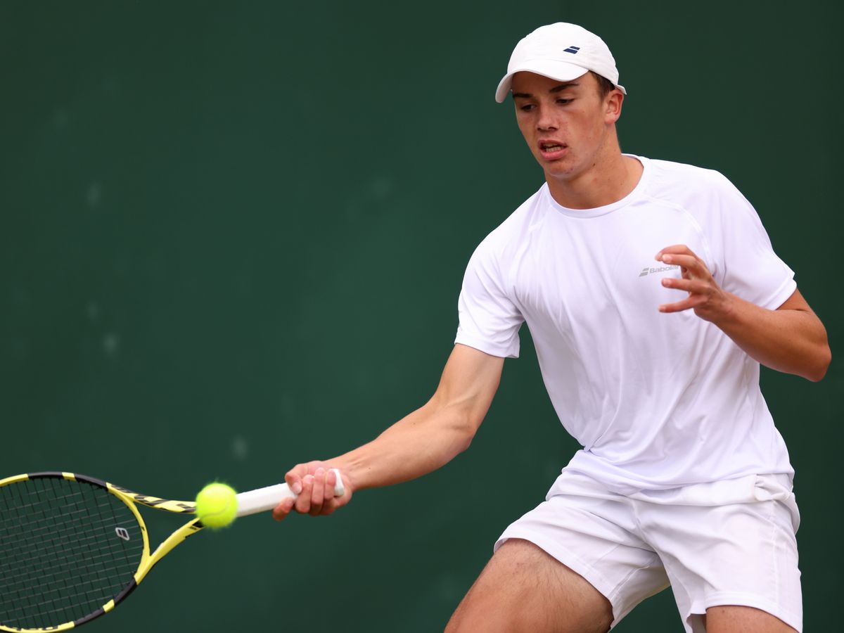 ‘Gareth!’ – Oliver Tarvet qualifies for Wimbledon and lets slip college in-joke   Express & Star
