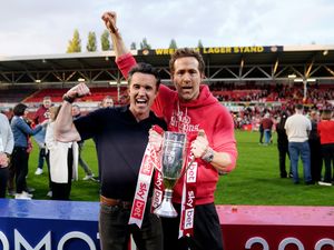 Supporting image for story: Ryan Reynolds and Rob McElhenney praised after Wrexham sign Nathan Broadhead