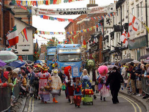 Supporting image for story: Ellesmere carnival fun draws crowds