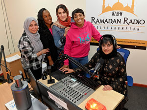 Supporting image for story: Radio station receives new licence to broadcast to community during Islamic holy month