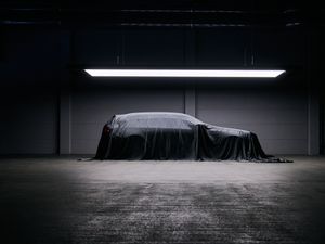 Supporting image for story: BMW confirms new M5 Touring