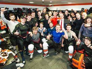 Supporting image for story: Telford Tigers crowned champions after 27-year-wait