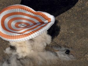 Supporting image for story: Footage shows International Space Station crew returning to Earth - with a bump