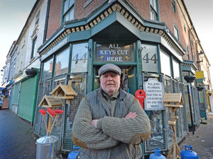 Supporting image for story: Shop owner frustrated at lack of policing after two break-ins in run-up to Christmas