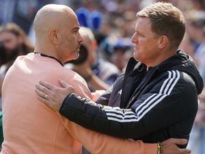 Chelsea boss Enzo Maresca and Newcastle counterpart Eddie Howe before the Premier League match at St James’ Park