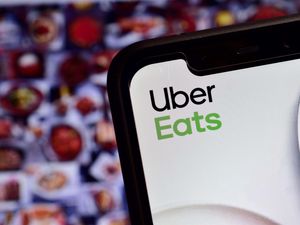 Supporting image for story: Uber Eats to offer deliveries from 120 BP forecourts