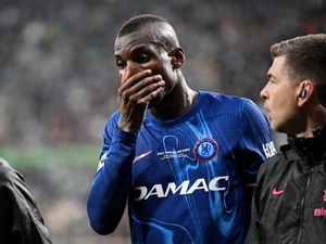 Supporting image for story: Nicolas Jackson’s move to Bayern Munich off after injury to Liam Delap