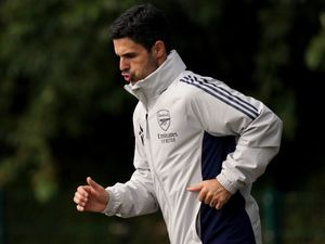 Supporting image for story: Mikel Arteta hits back at accusation that his Arsenal approach is too cautious