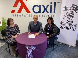 Kathy Warfield, Ex- RAF and Kirstie Parker, Deputy Employer Engagement Director
from the Ministry of Defence, witness MR, Ed Pigg Signing 
