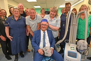 Cyril Barrett with New Cross staff member Linda Large and a Paxman scalp cooler which the fund which has now wound down also helped to fund