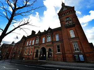 Supporting image for story: New rapid Covid-19 testing for public to start at West Bromwich Town Hall 