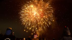 Families enjoy Fireworks on the Farm at National Forest Adventure Farm