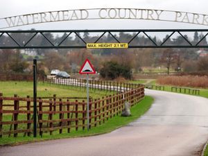 Supporting image for story: Man arrested after police dog dies following search of water at country park
