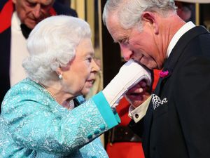 Supporting image for story: Fears for Queen’s health after contact with Charles, who has caught Covid