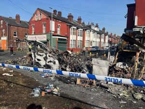 Supporting image for story: Man intends to deny arson and violent disorder after Harehills disturbances