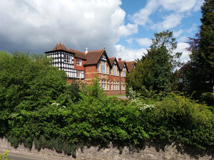 Supporting image for story: Fire crews scrambled to Bridgnorth school incident