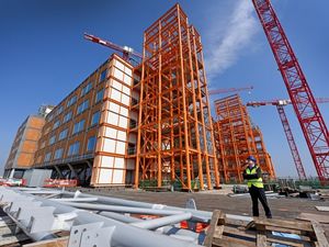 Supporting image for story: Fears Midland Metropolitan Hospital project could hit even more delays