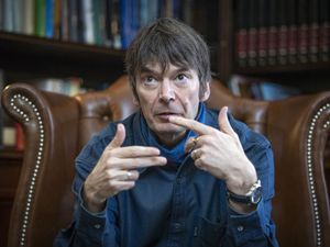 Supporting image for story: Sir Ian Rankin becomes first guest programmer for crime writing festival