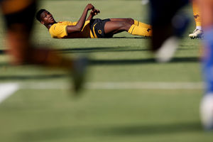Yerson Mosquera takes a tumble Thomas/Getty)