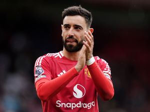 Supporting image for story: Gary Neville delighted ‘star player’ Bruno Fernandes is set to stay at Man Utd