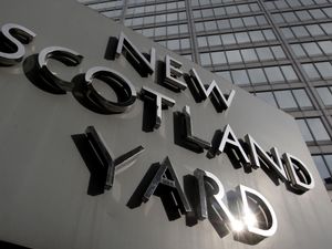 Supporting image for story: Met officer ‘with links to Jihadi woman in caliphate’ to face misconduct hearing