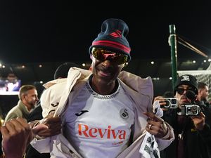 Supporting image for story: Snoop Dogg correctly predicted Liam Cullen goal on his first Swansea visit