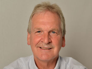 Supporting image for story: Ally Robertson: Give new man time to make an impact