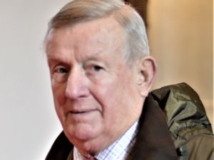 Supporting image for story: Tributes as Bridgnorth estate agent for 65 years dies aged 82