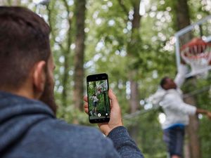 Supporting image for story: OnePlus unveils 6T phone as low cost rival to Apple and Samsung