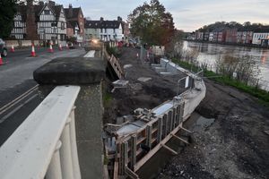 Flood defences in Bewdley