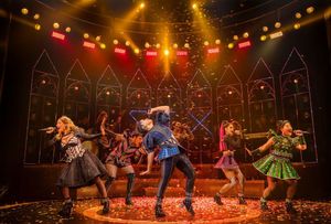 The SIX wives of King Henry VIII in action on stage.