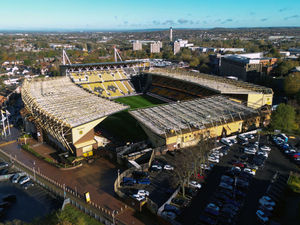 Supporting image for story: Wolves resolve phone line issue over season tickets