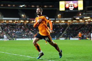 Jack Price of Wolverhampton Wanderers celebrates after he scores to make it 1-2 . (AMA)