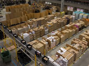 Supporting image for story: Amazon to see £29m tax hike in business rates shake-up