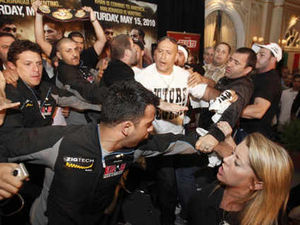 Supporting image for story: Khan-Malignaggi weigh-in descends into brawl