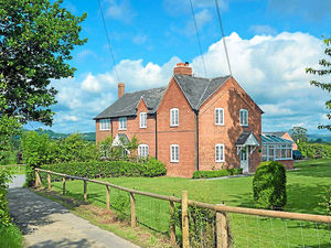 Supporting image for story: £4.85m paid out for arable farm and land