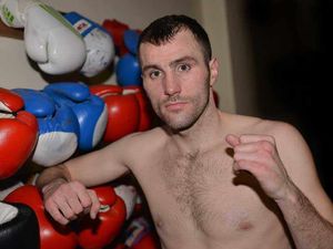 Supporting image for story: Seconds out for Lee Glover in English title tilt