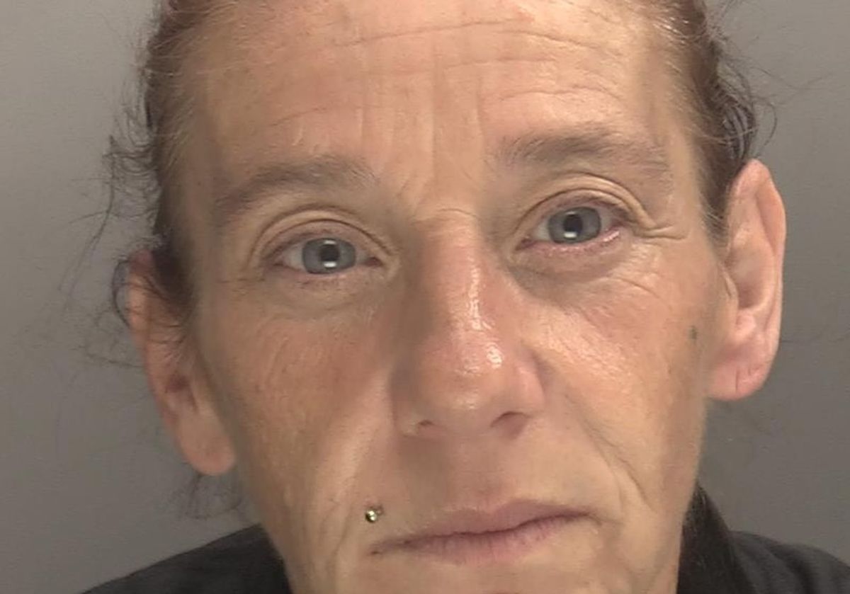 Police search for wanted Walsall woman on suspicion of burglary