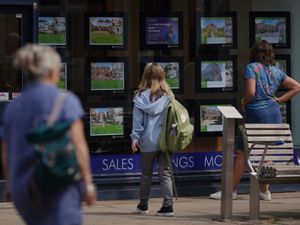 Supporting image for story: House sales ‘plunge’ in April as stamp duty deadline ends buyer stampede