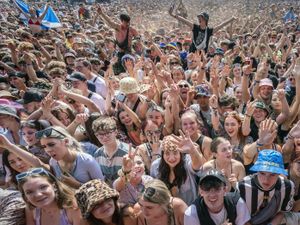 Supporting image for story: Leeds Festival opens arena following delays caused by Storm Lilian
