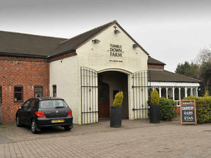 Supporting image for story: Landmark Cannock pub Tumbledown Farm to become Mediterranean restaurant
