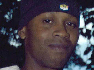 Supporting image for story: Murder victim was shot in head with handgun