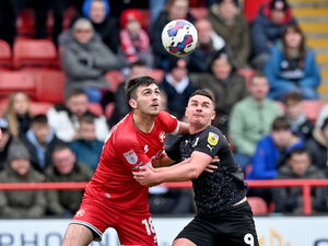 Supporting image for story: Walsall's Oisin McEntee keen to hold down starting place