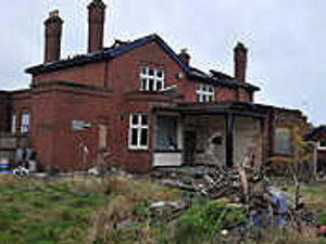 Supporting image for story: Another pub hit by arson