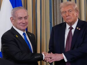 Supporting image for story: Trump and Netanyahu say they have agreed to a plan to end Gaza war